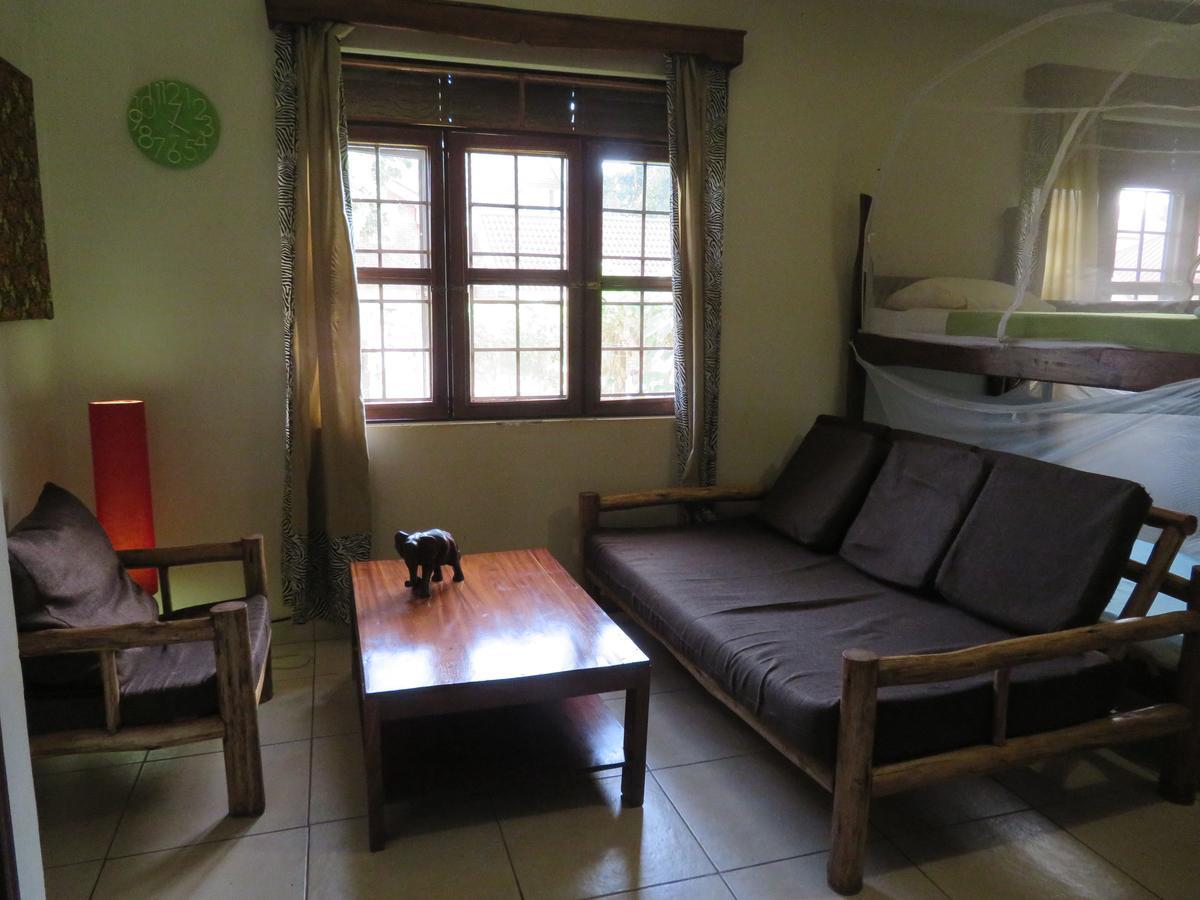فندق Bikeventures House Uganda جينجا المظهر الخارجي الصورة