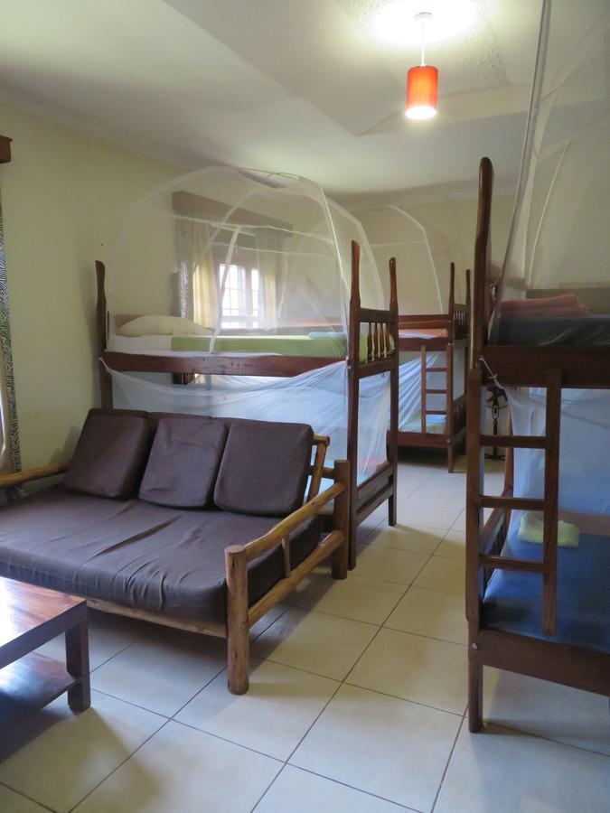 فندق Bikeventures House Uganda جينجا المظهر الخارجي الصورة